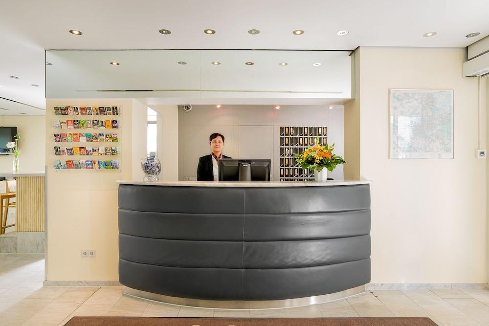 Select Hotel Silence Garden Koeln Екстер'єр фото