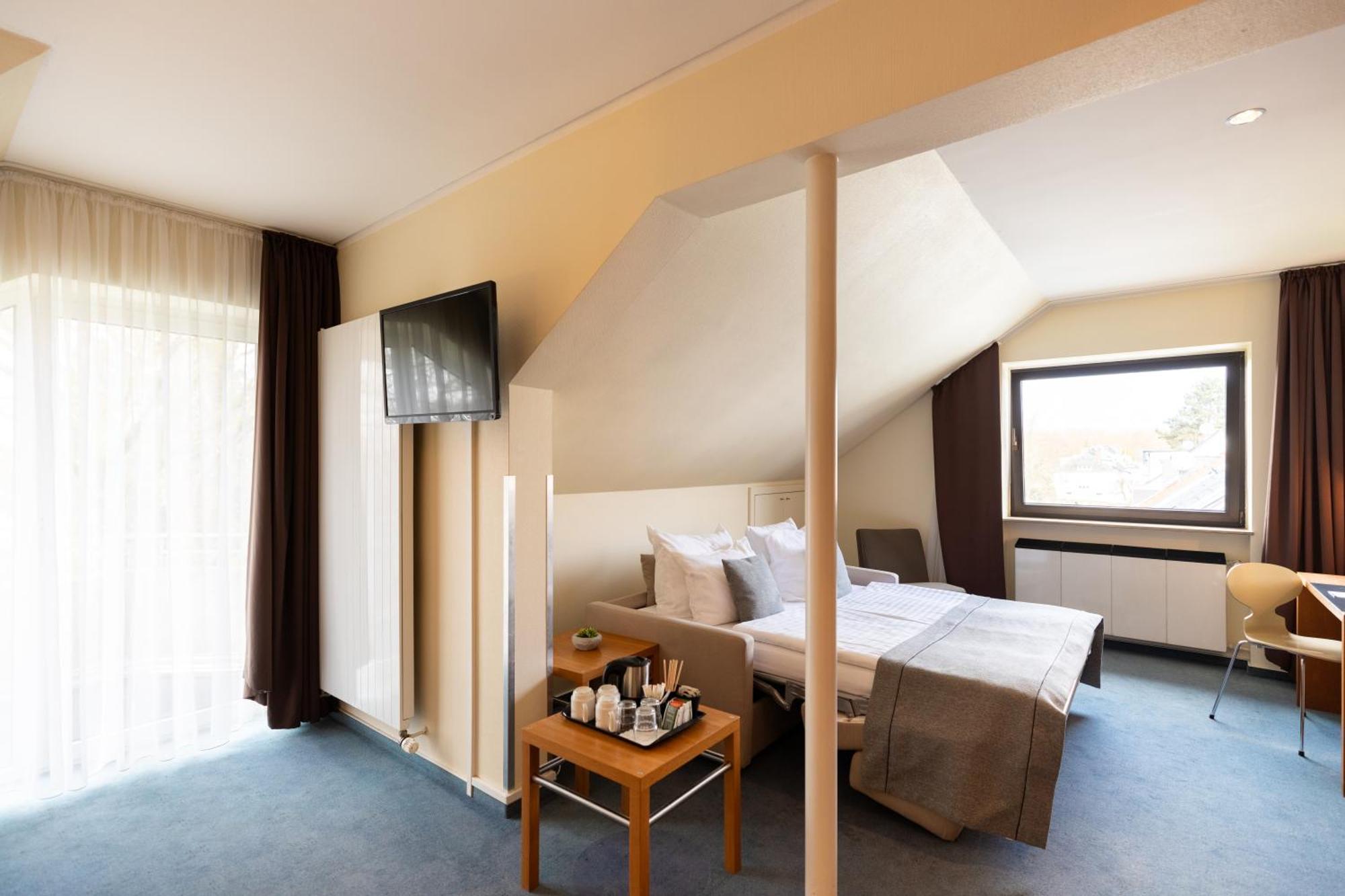 Select Hotel Silence Garden Koeln Екстер'єр фото