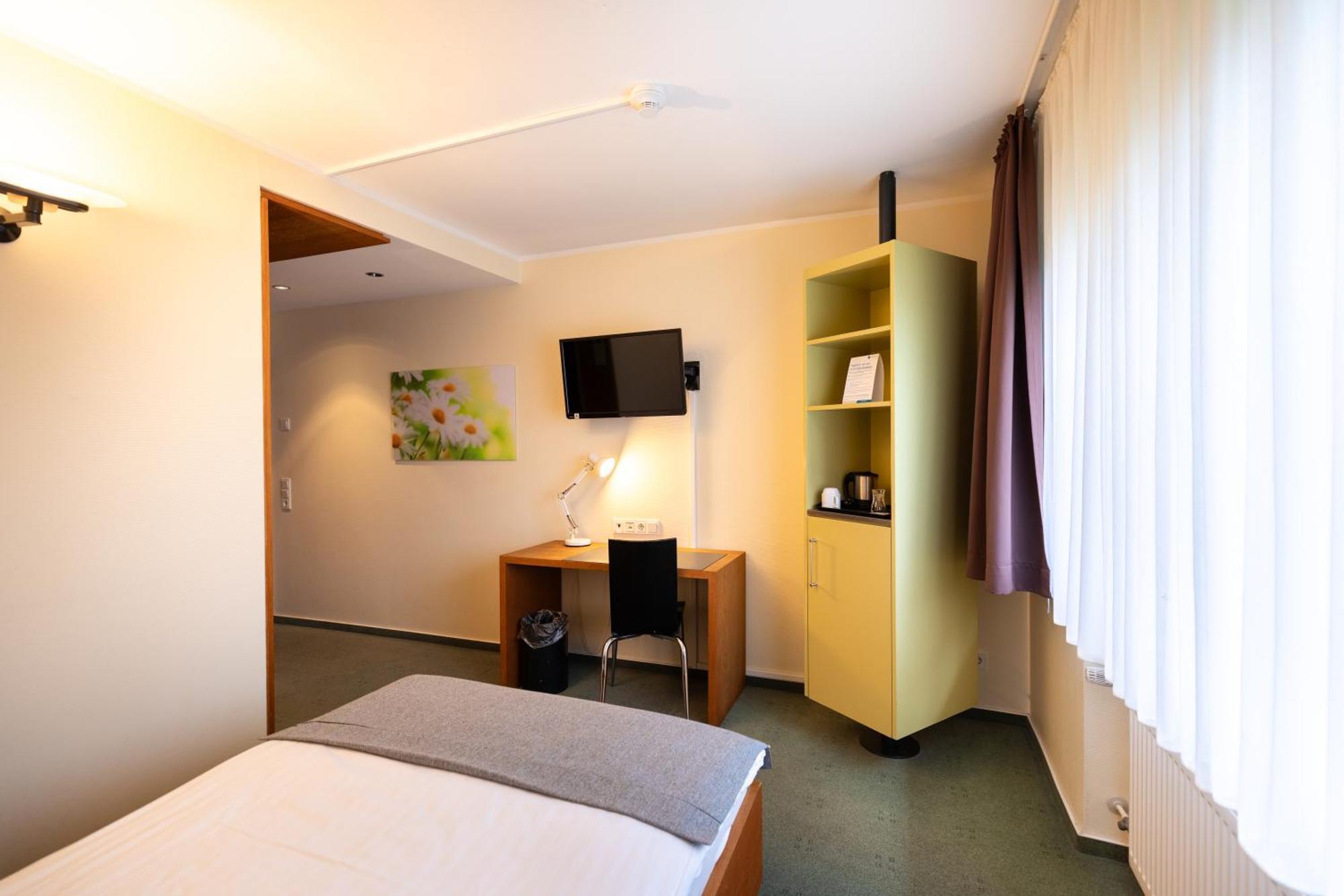 Select Hotel Silence Garden Koeln Екстер'єр фото