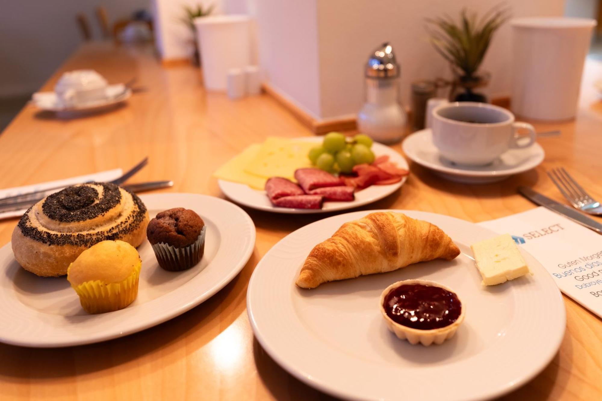 Select Hotel Silence Garden Koeln Екстер'єр фото
